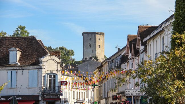 csm_Le_chateau_moncade_domine_orthez_e281b8a33c